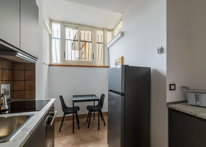 Guesthost - Cozy Flat Near Vatican * Rome