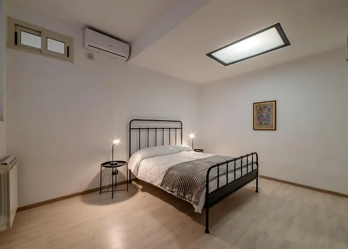 Guesthost - Cozy Flat Near Vatican *