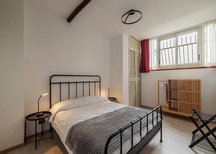 Guesthost - Cozy Flat Near Vatican Appartement